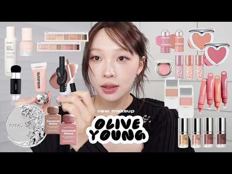 Olive Young新品買什麼? 韓系彩妝新品總結報告🖤冷門朦朧色腮紅膏/太妍推薦雙頭刷/公式萬能眼影盤/漫畫吊飾唇蜜 | heyitsmindy