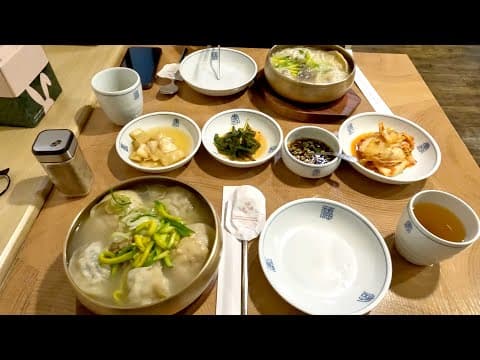 슴슴한 맛으로 인기있는 북촌 깡통만두