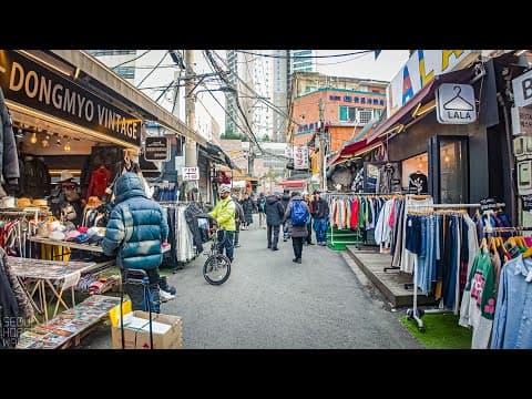 Walking Through Dongmyo Market 🏮 | A Retro Shopping Street | Seoul Walk 4K | Shopping in Korea