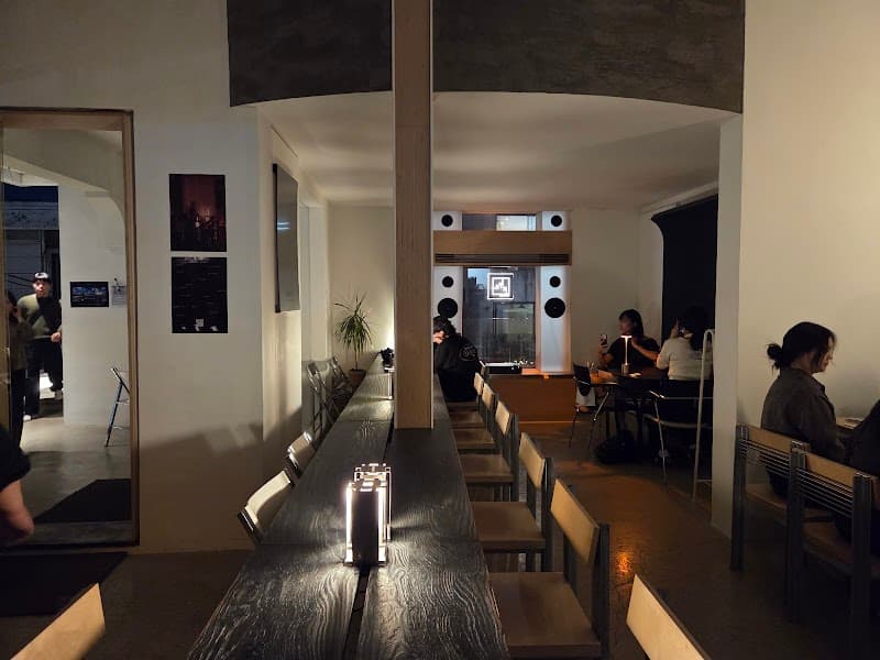 Sentiment Café