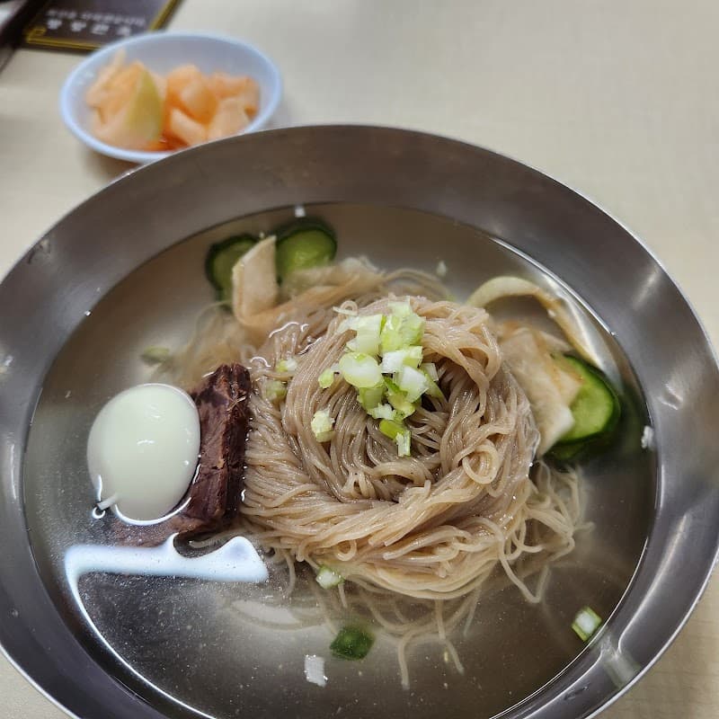 Pyeongyang Myeonok