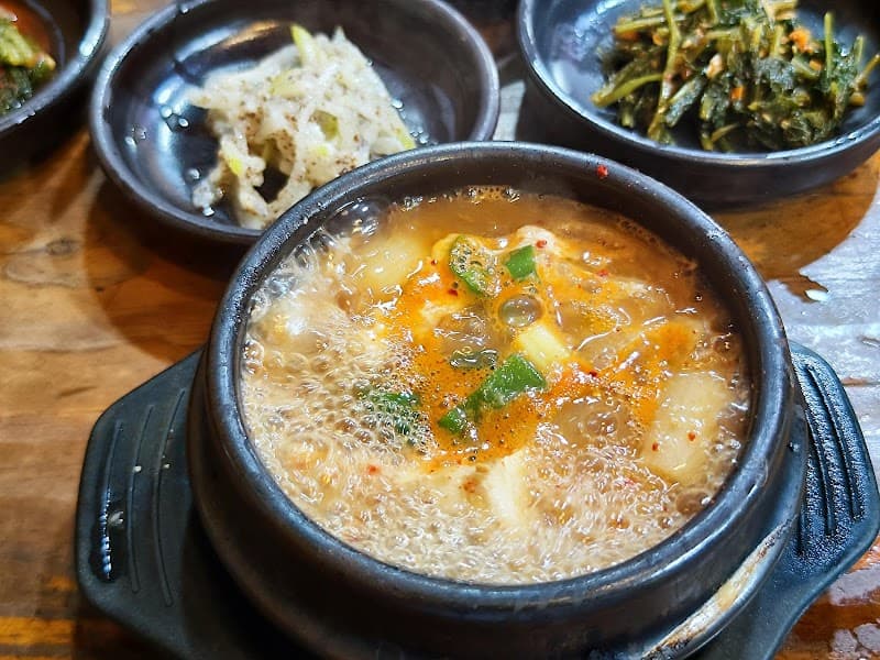 Ttukbaegi-jip