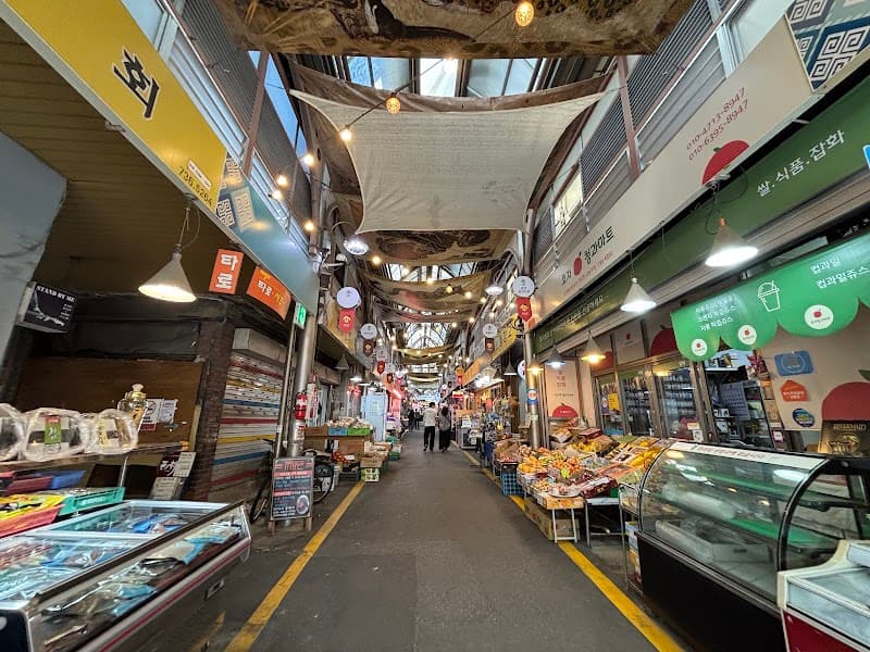 Tongin Traditional Market