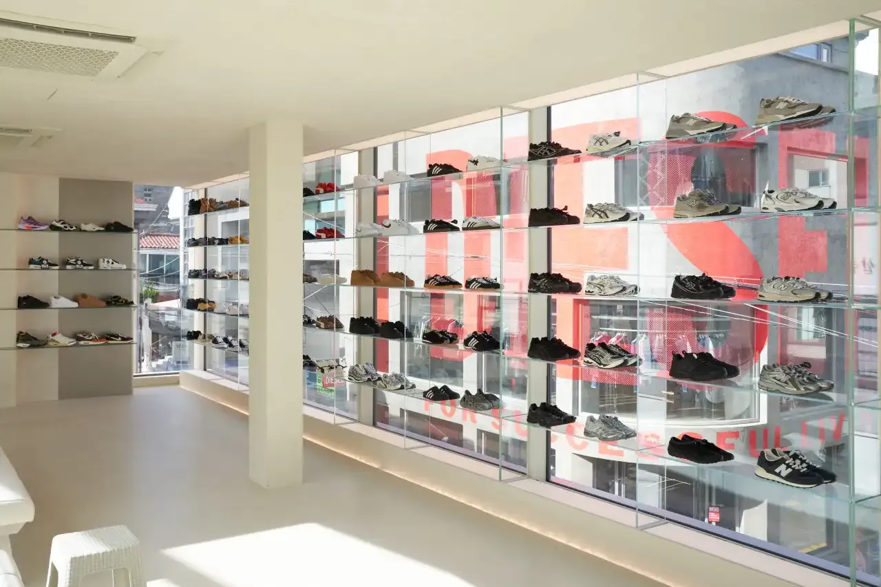 KREAM DOSAN FLAGSHIP STORE