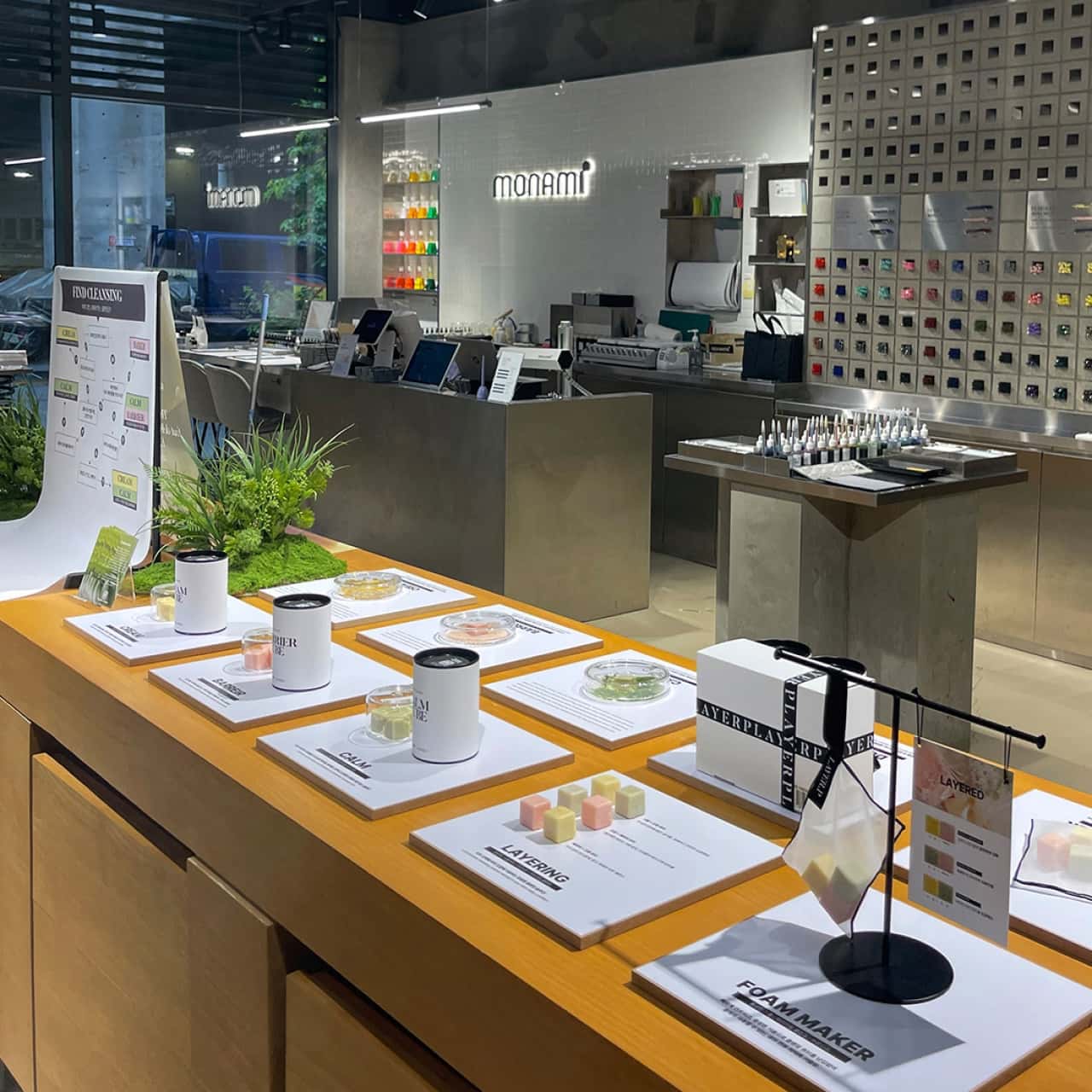 MONAMI Store Seongsu