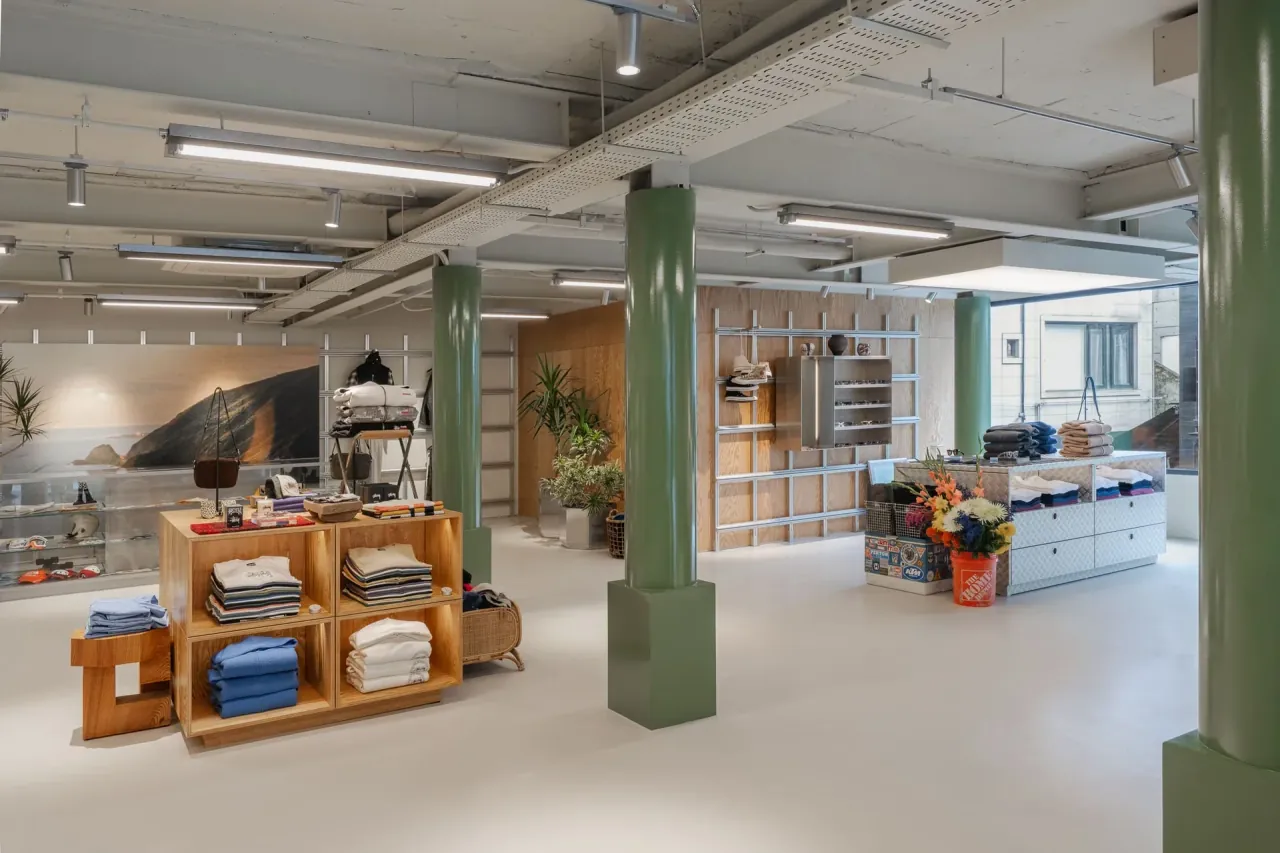 Stüssy Seoul Store Apgujeong