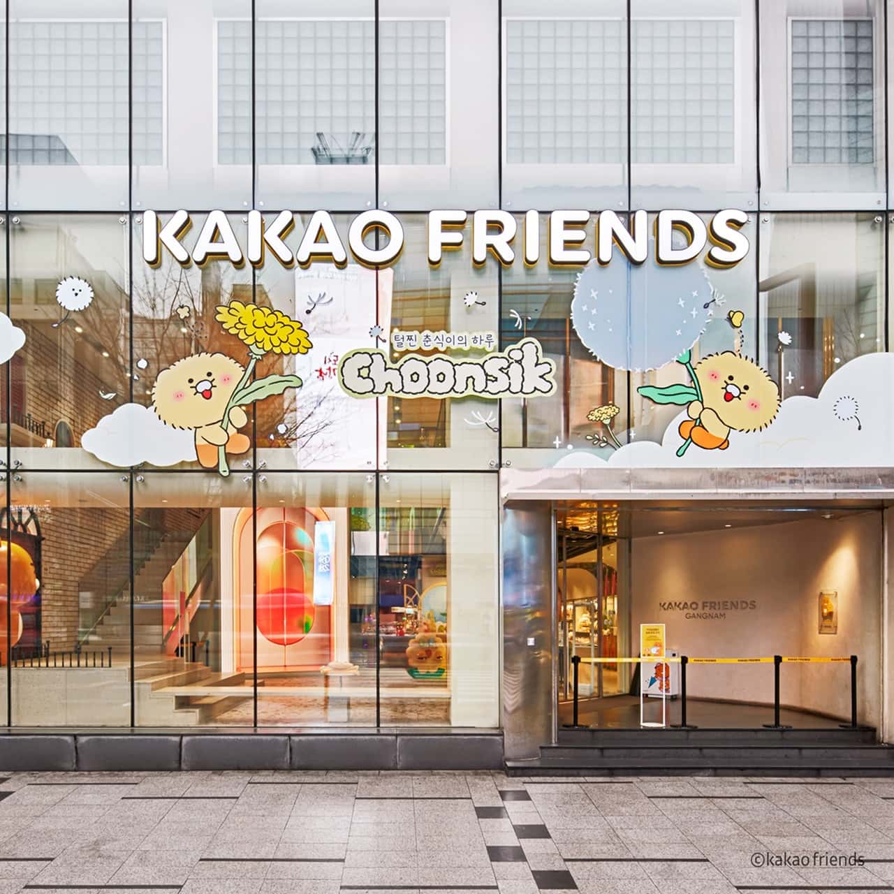 Kakao Friends 弘大旗艦店