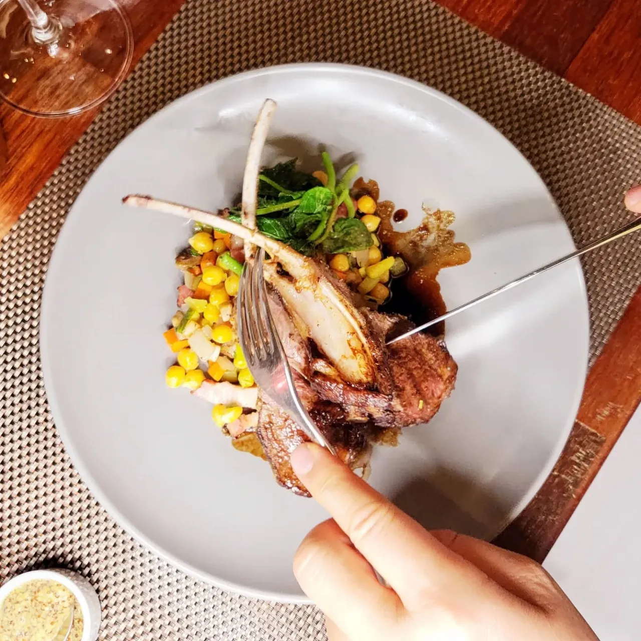 La Suisse Bistro