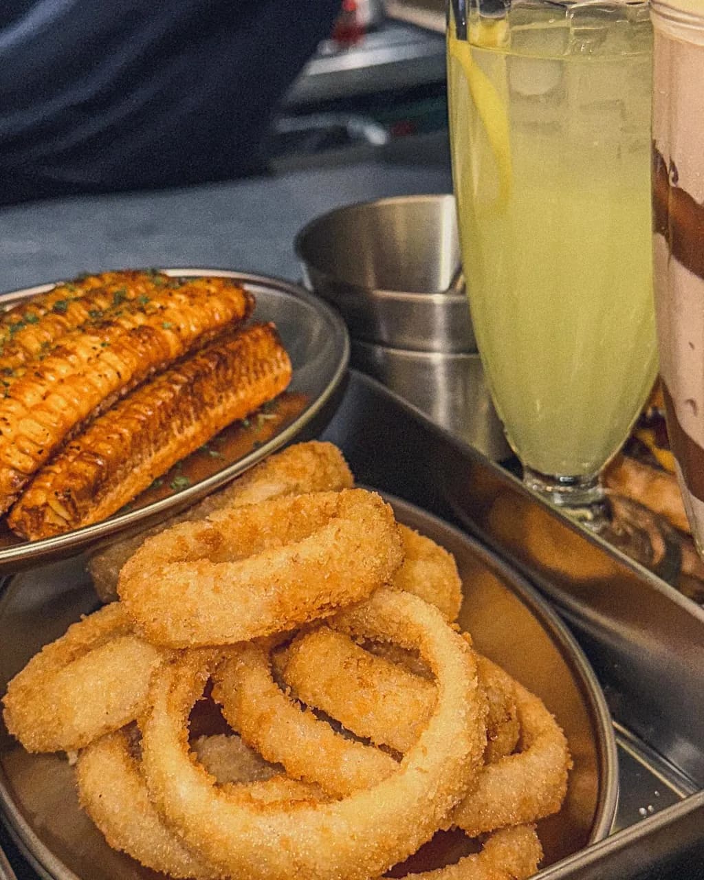Lazy Burger Club Buam